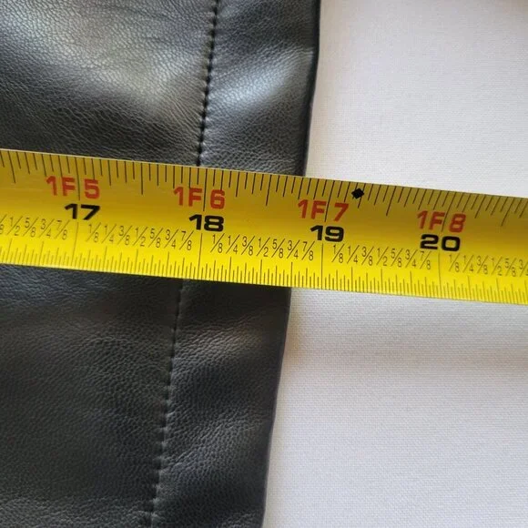 CLEARANCE -SHEIN Easy Wear Color Block B/W Vegan Leather Jacket (Size 8/10) - Picture 14 of 14